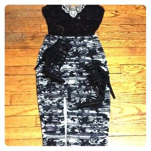 Pencil skirt with thigh slit